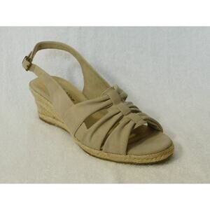 W634 Bella Vita Natural in Linen Print Cheerful Espadrille Wedge Sandal - 9 N